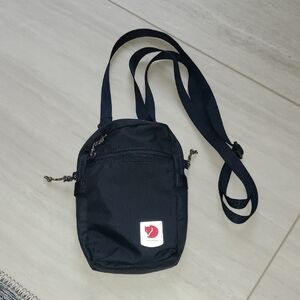 Fjallraven Mini Crossbody Bag! NAVY BLUE!